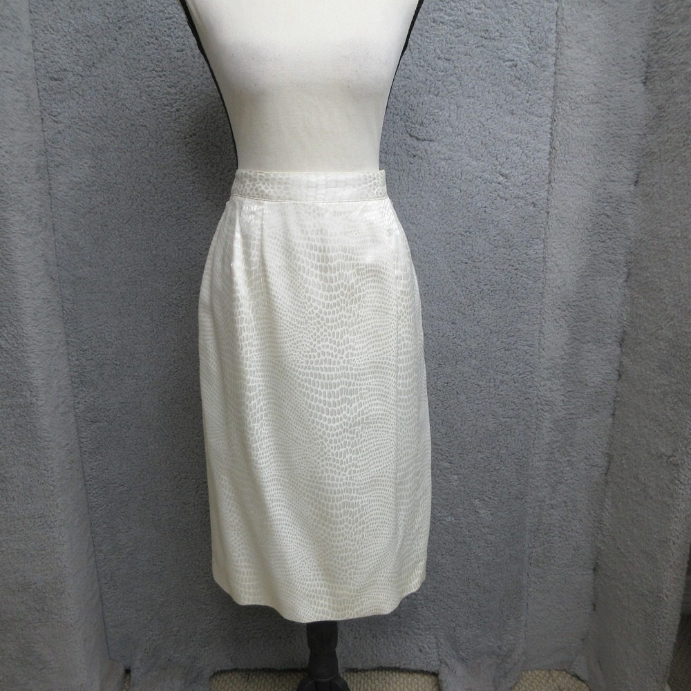 Lord &Taylor Jacquard Skirt Suit Women 14 Ivory Quiet Luxury Formal Classic Glam - Picture 16 of 16